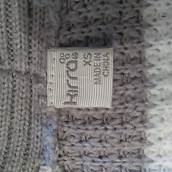 Kiara XS gray white long cardigan sweater - Picture 3 of 3